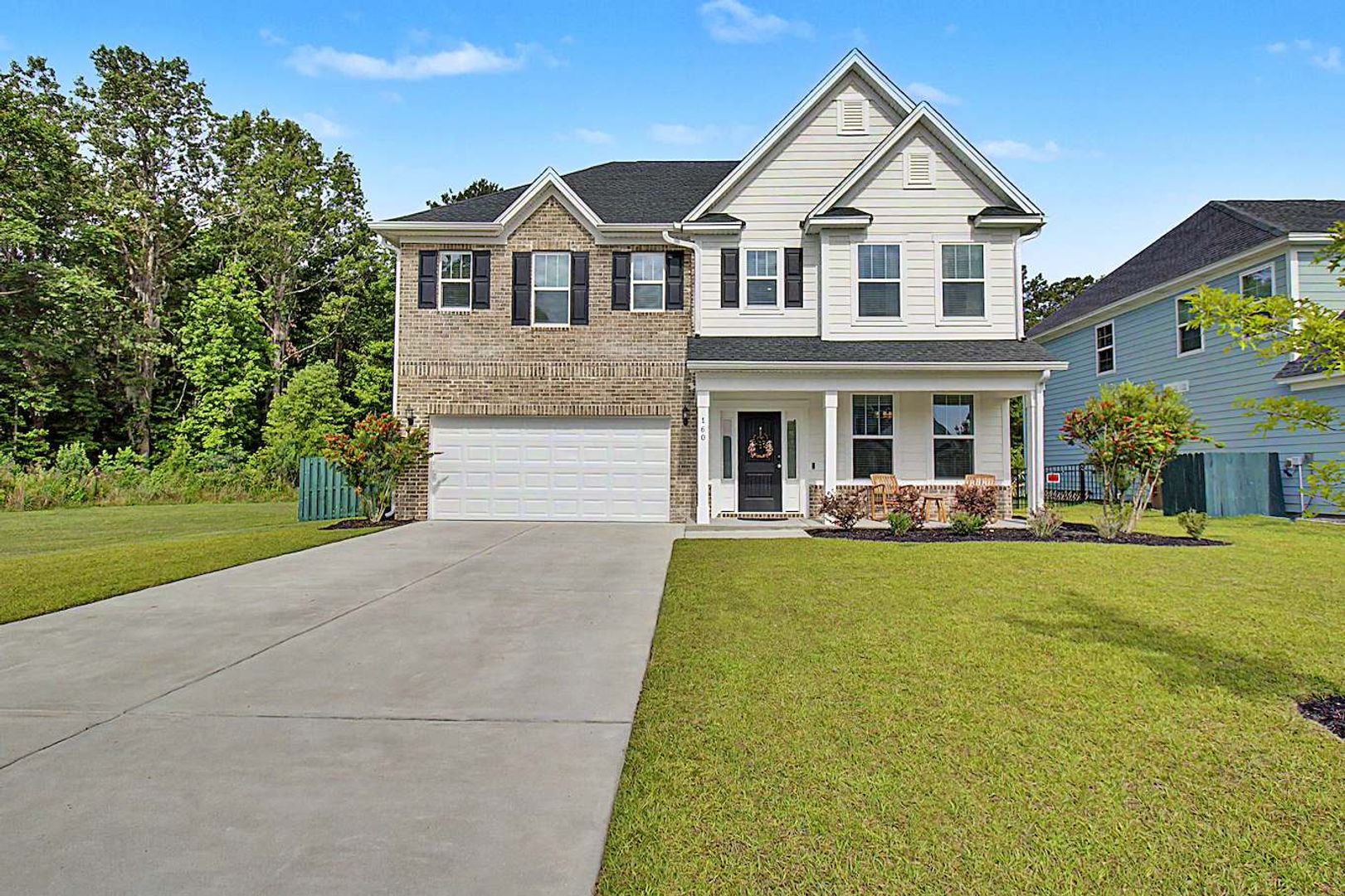 Richmond Hill House: 160 Spring Hill Drive