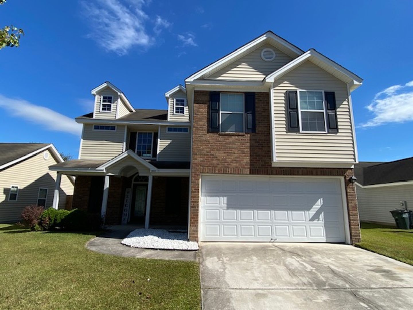 Savannah House: 213 Cherry Laural Ln.