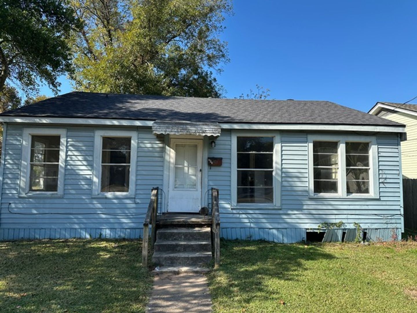 BOSSIER CITY House: 701 WHITTINGTON STREET