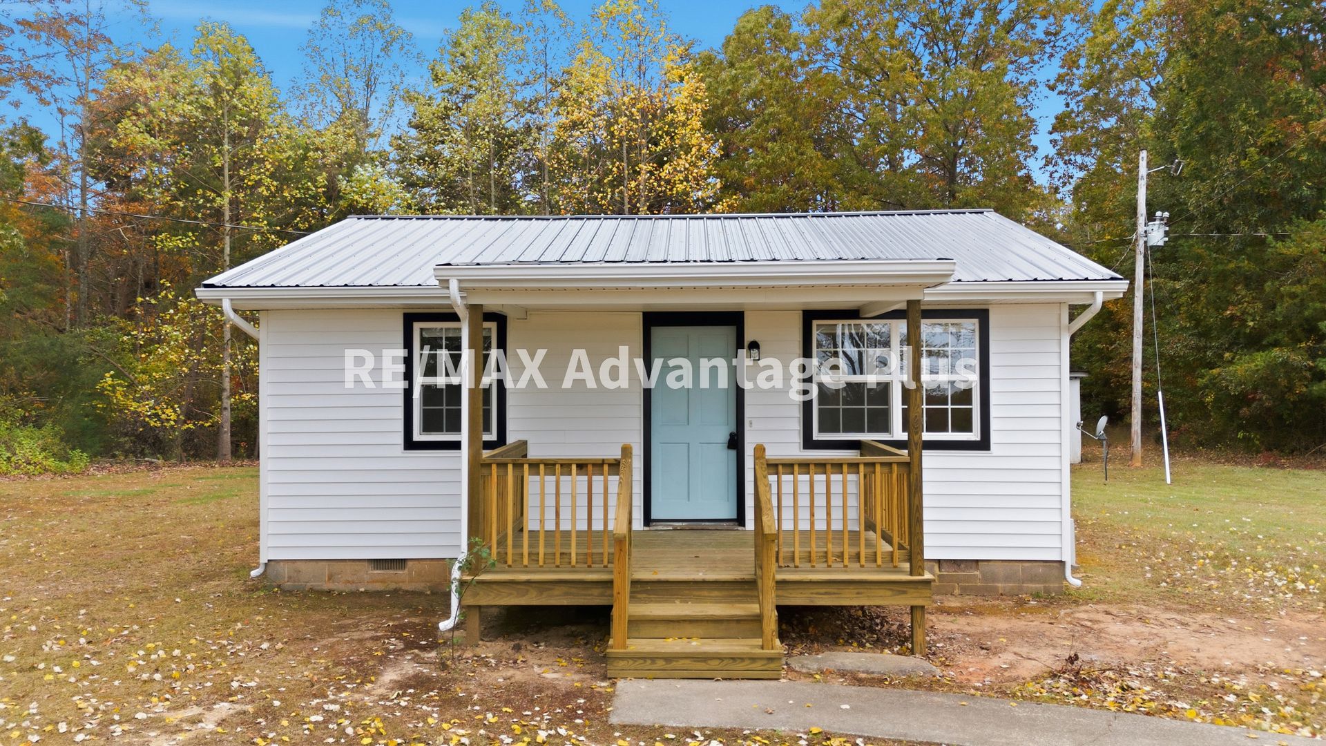Updated 2-bedroom home close to Farmville