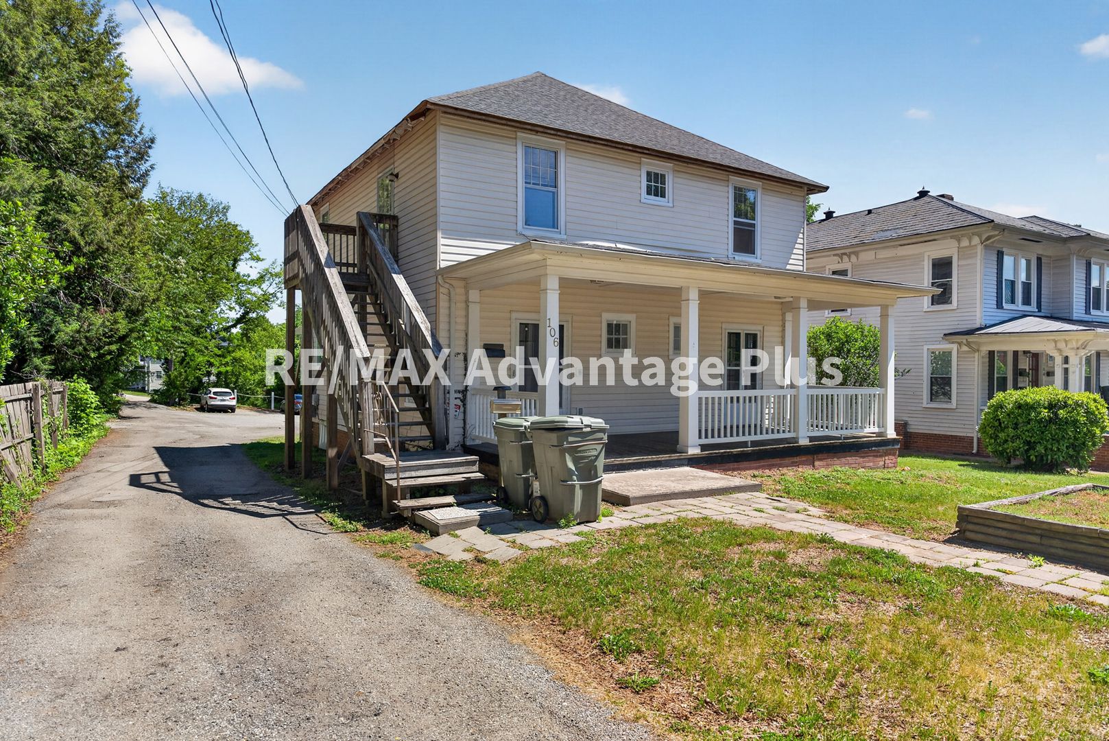 Farmville Apartment: 106 Grove Street