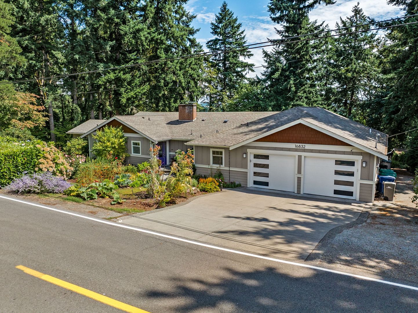 Normandy Park House: 16832 12th Ave SW
