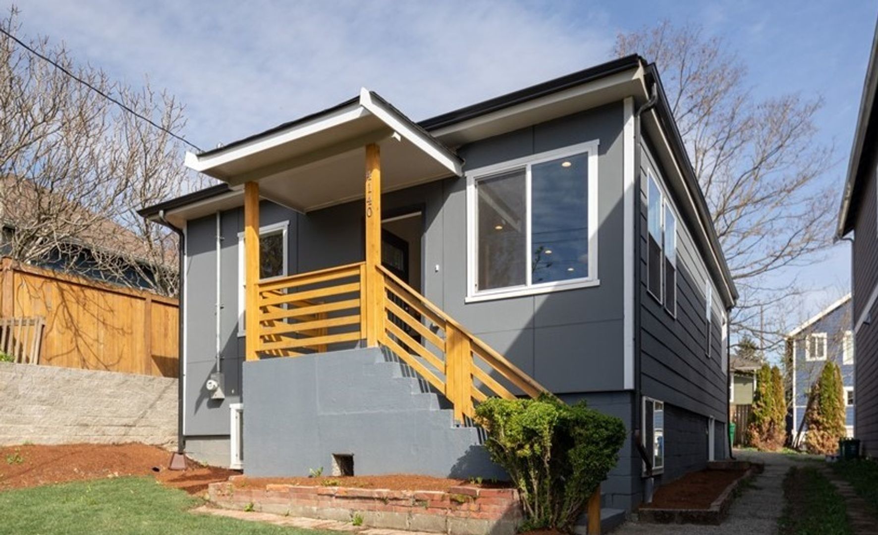Seattle House: 4140 38th Ave S