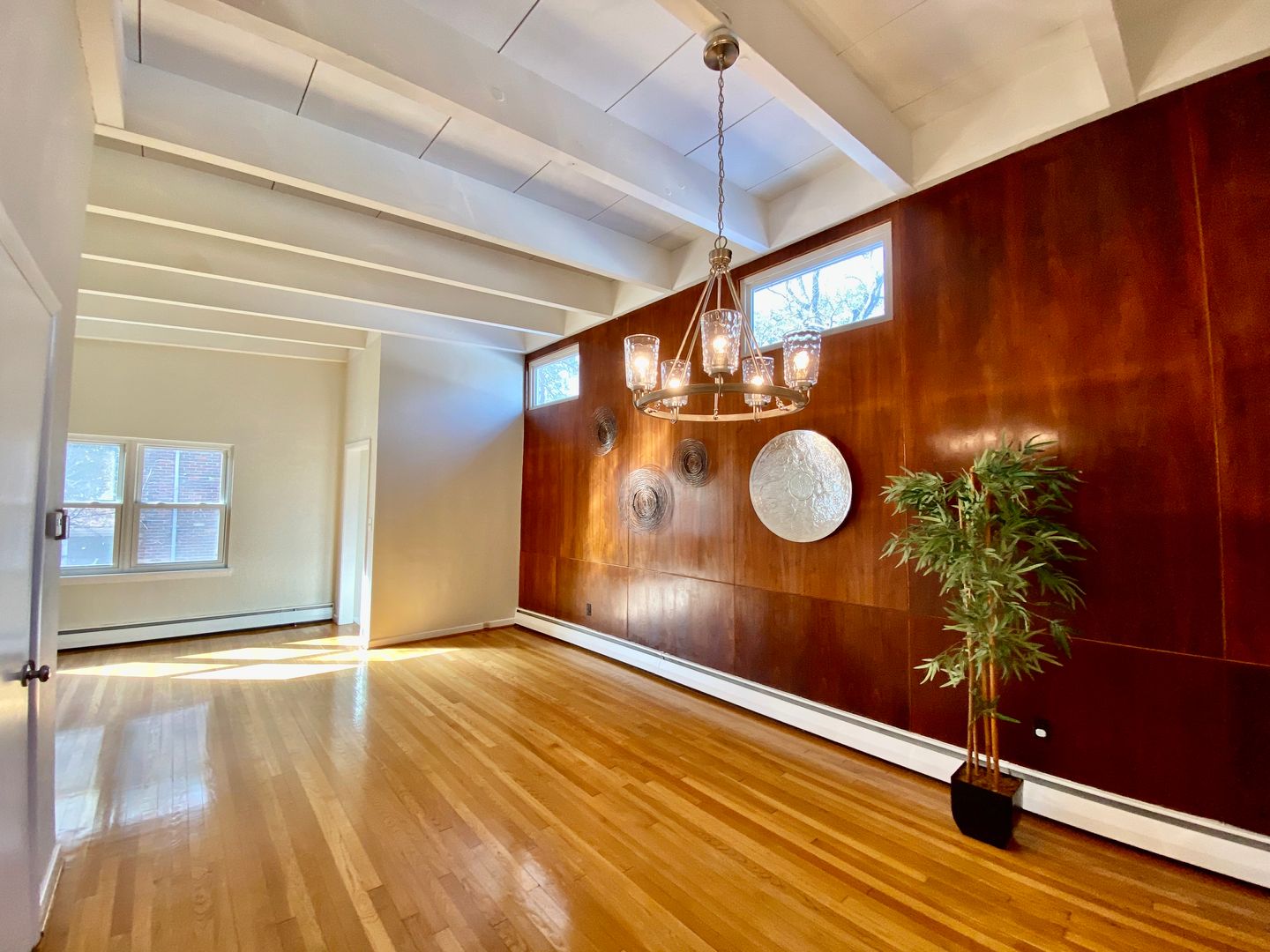 Norfolk House: 1217 Cloncurry Road Unit #2