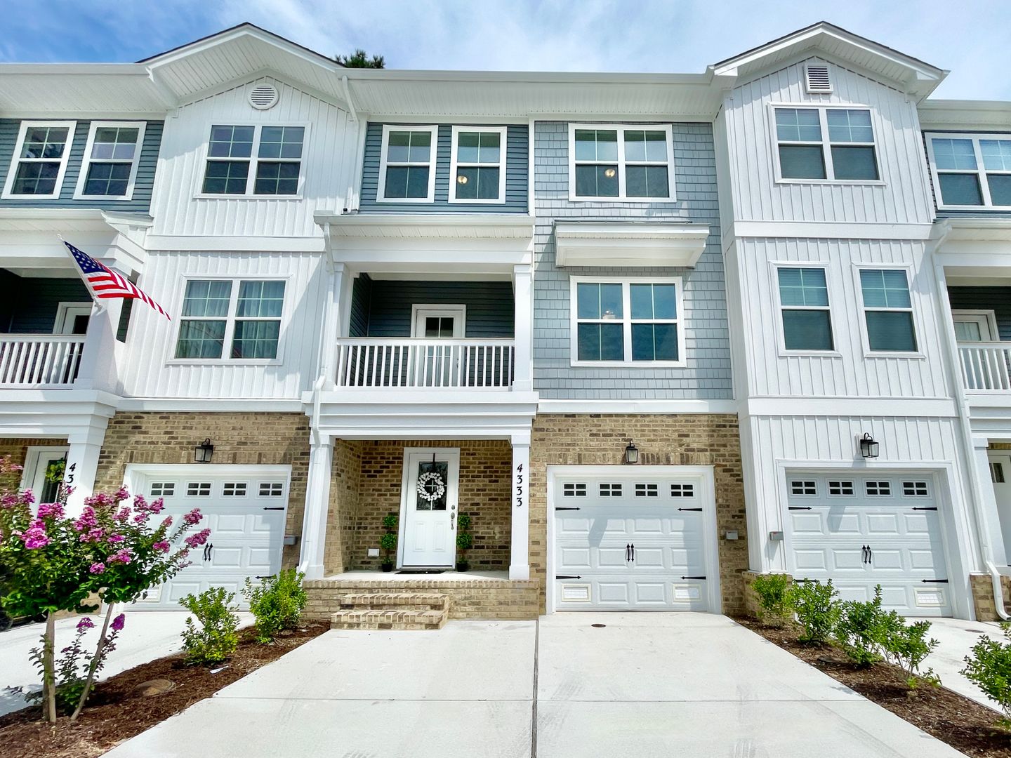 Norfolk House: 4333 Pinter Lane