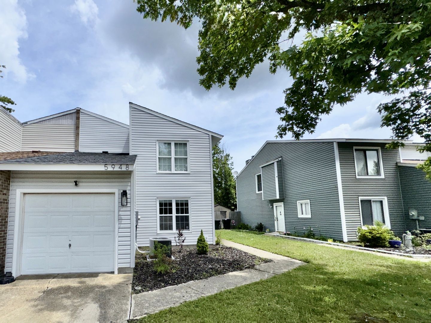 Virginia Beach Townhome: 5948 Buckminister Lane