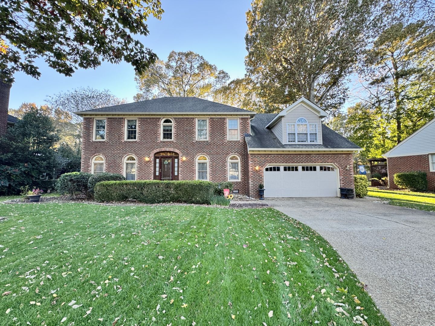 Chesapeake House: 930 Forest Lakes Drive