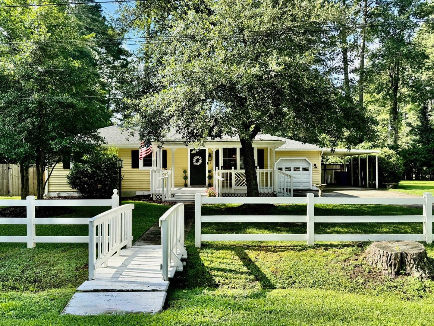 Chesapeake House: 1001 Tulip Drive