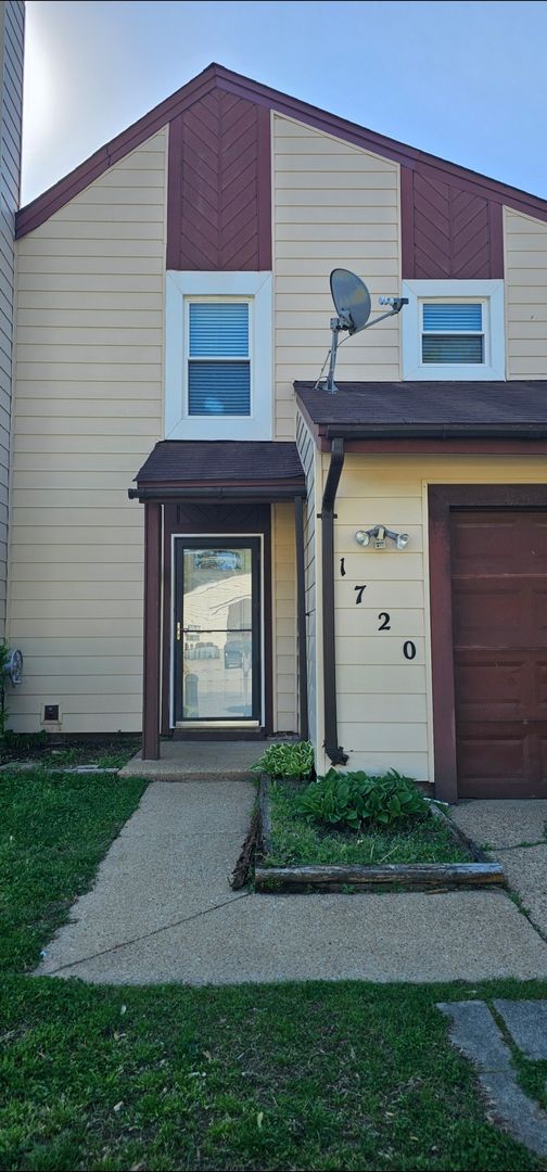 Virginia Beach House: 1720 Rueger Street