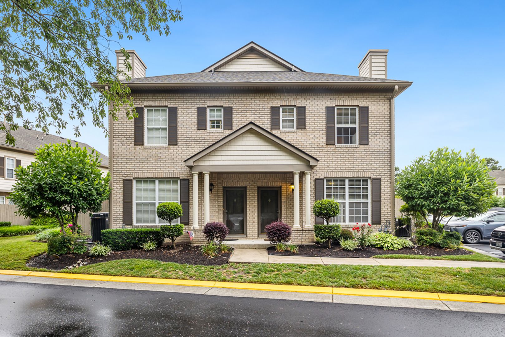 Virginia Beach House: 2001 Smallbrooke Court
