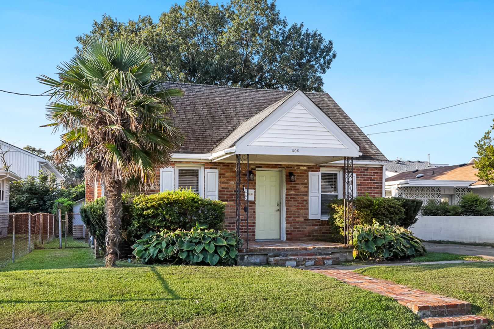 Virginia Beach House: 406 High Point Ave