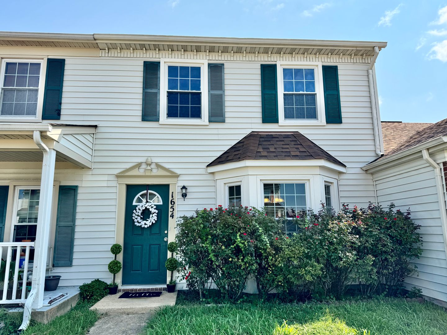 Virginia Beach House: 1654 Mantane Arch