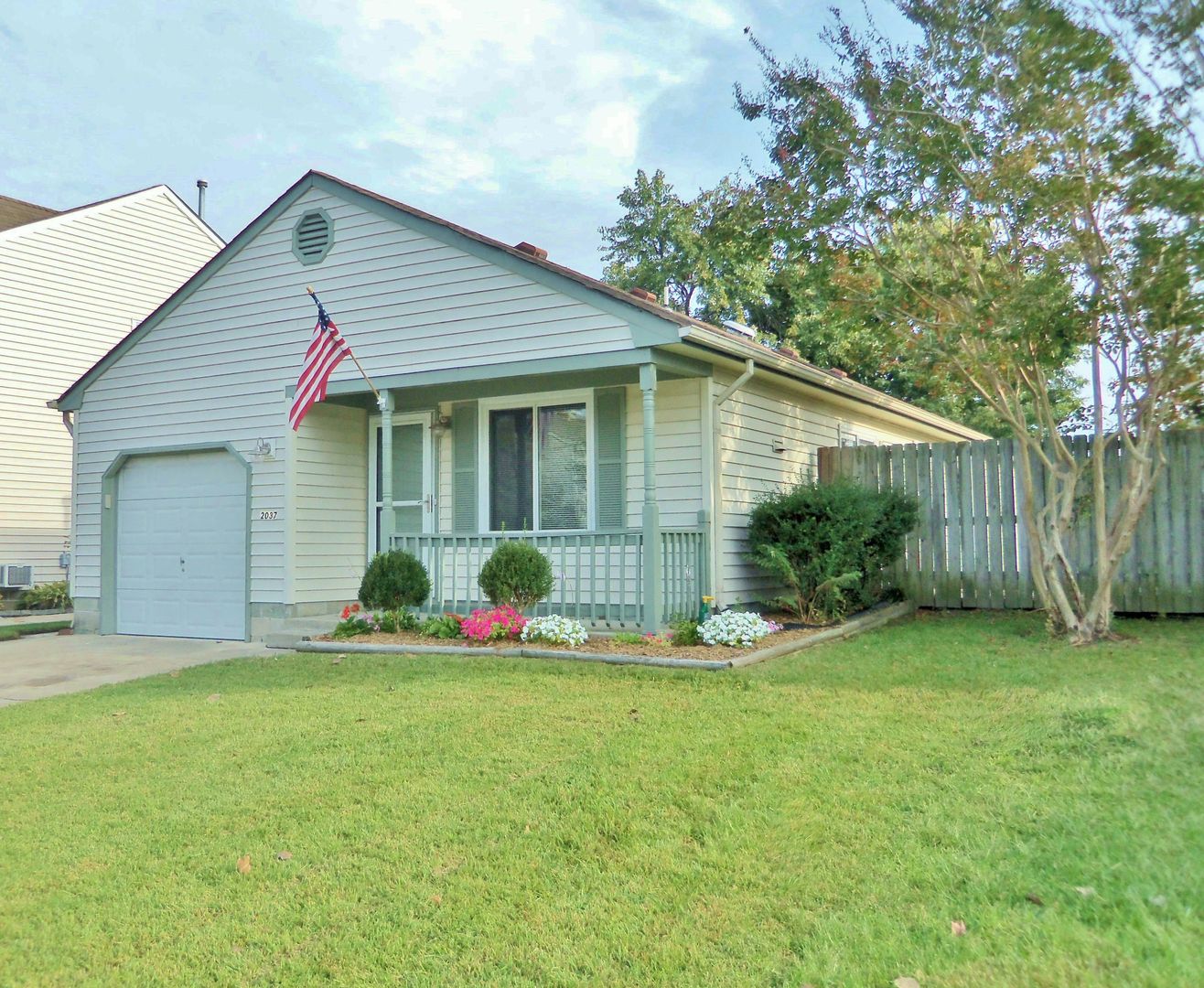Virginia Beach House: 2037 Big Boulder Dr.