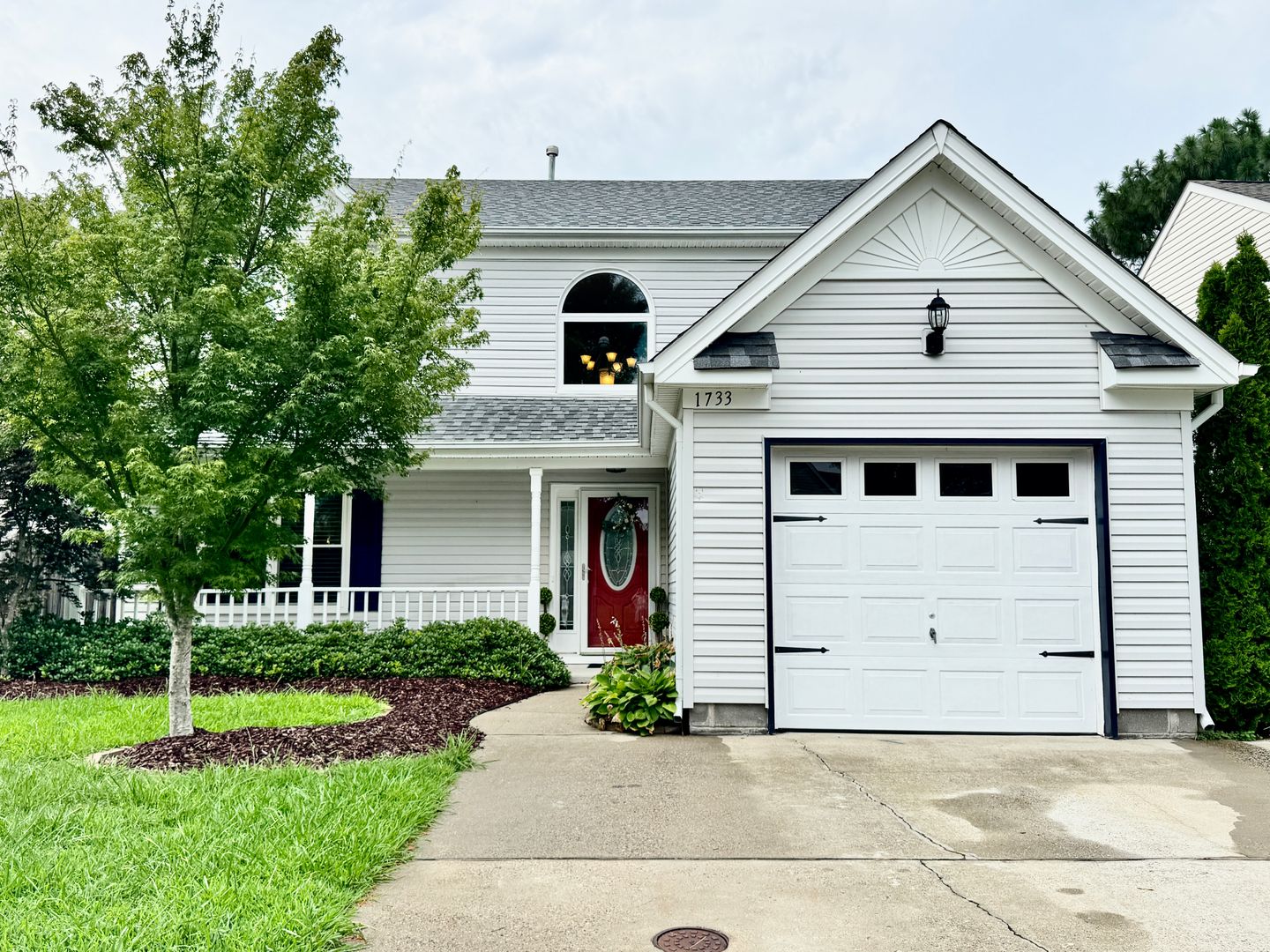 Virginia Beach House: 1733 Bernstein Drive