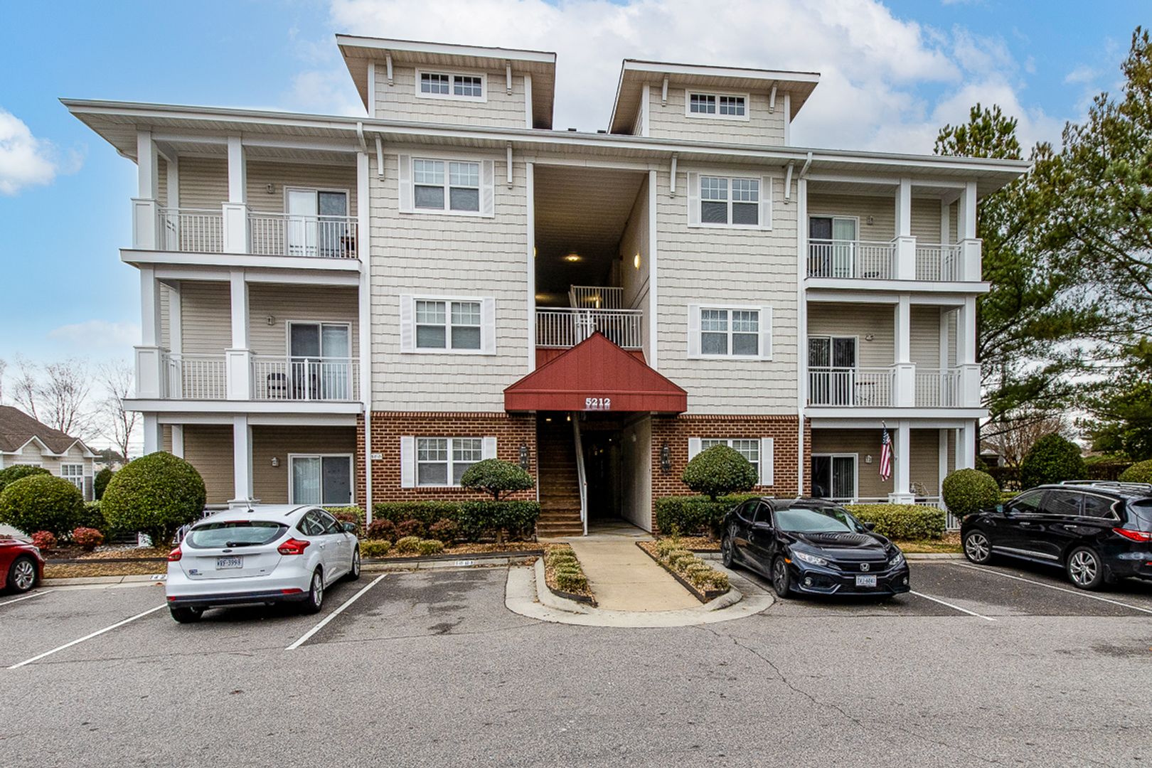 Virginia Beach House: 5212 #103 Nuthall Drive