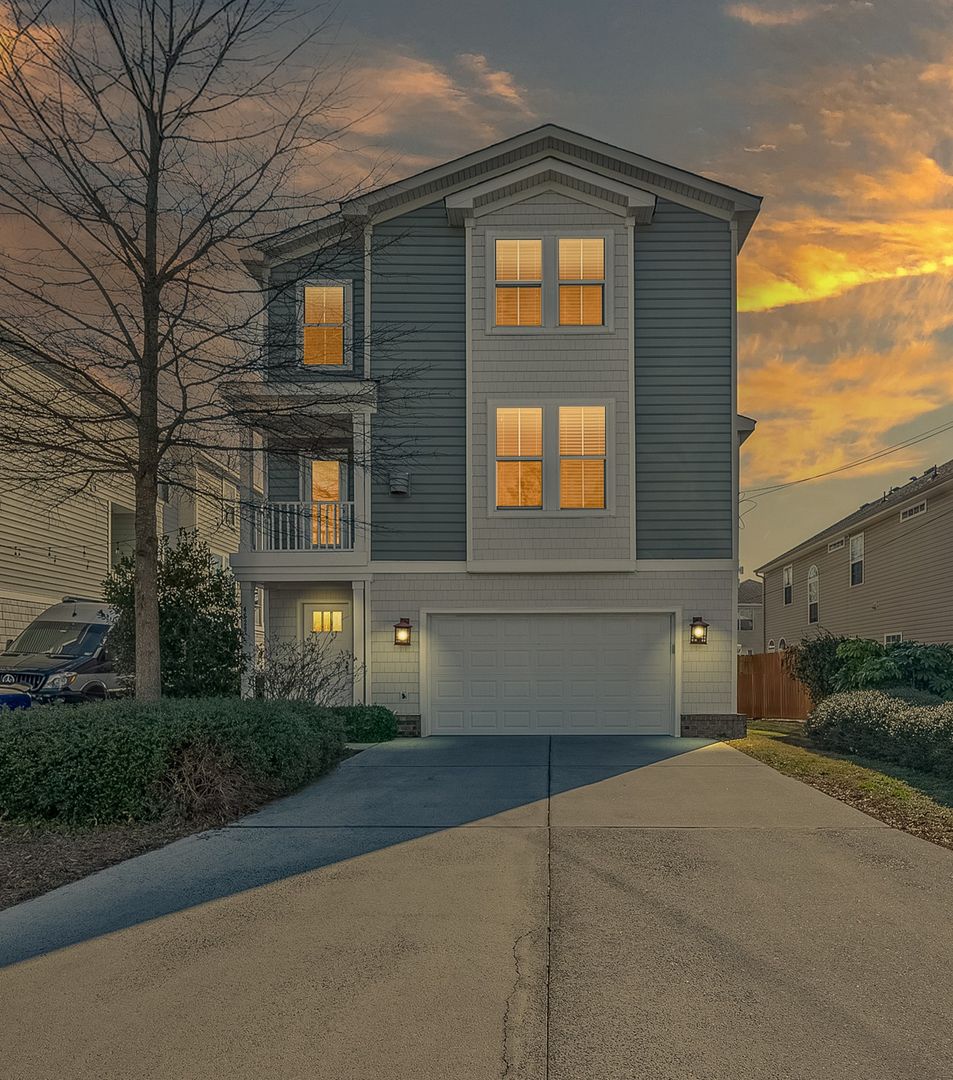 Virginia Beach House: 4629 Lee Avenue