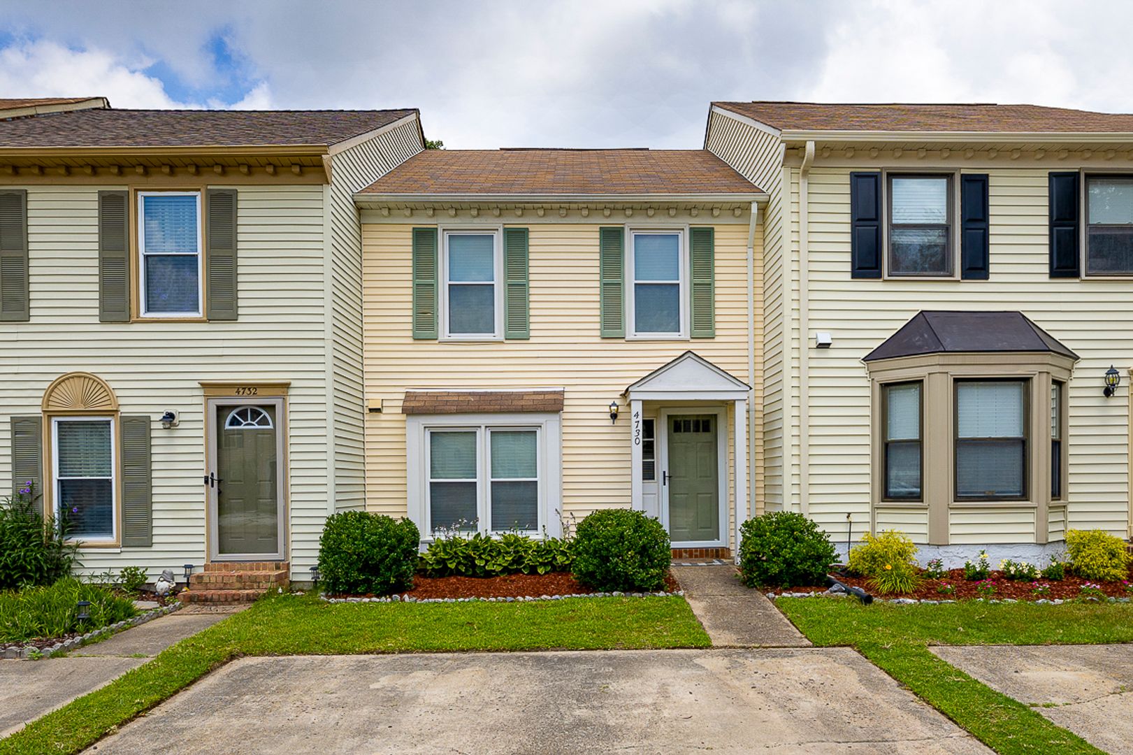 Virginia Beach House: 4730 Woods Edge Road