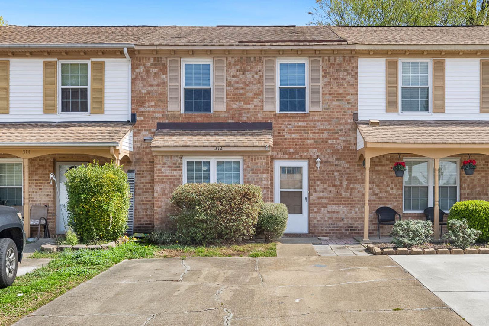 Virginia Beach Townhome: 312 Seeman Court
