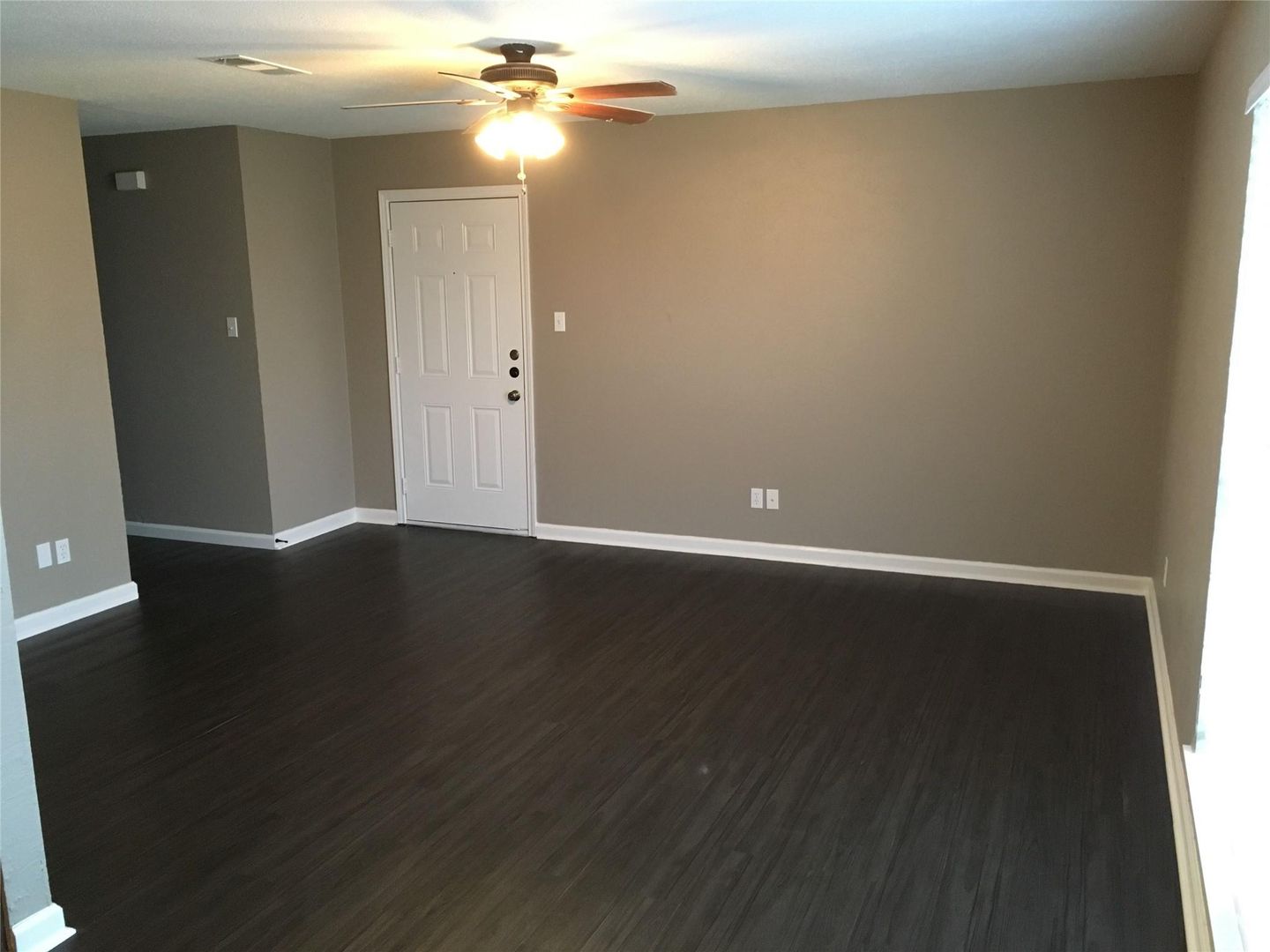 Palmer Apartment: 141 W Canton
