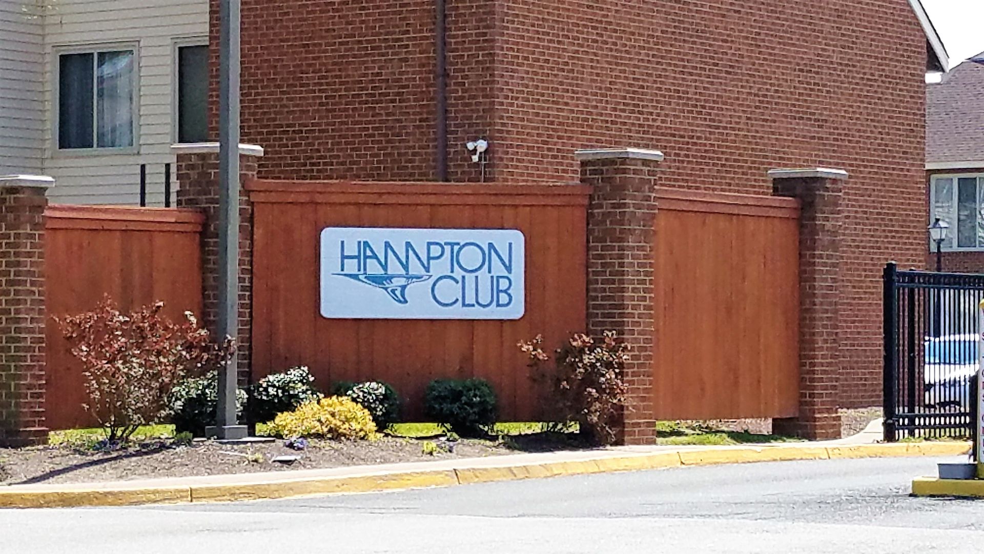 HAMPTON Condo: PACIFIC DRIVE, 37