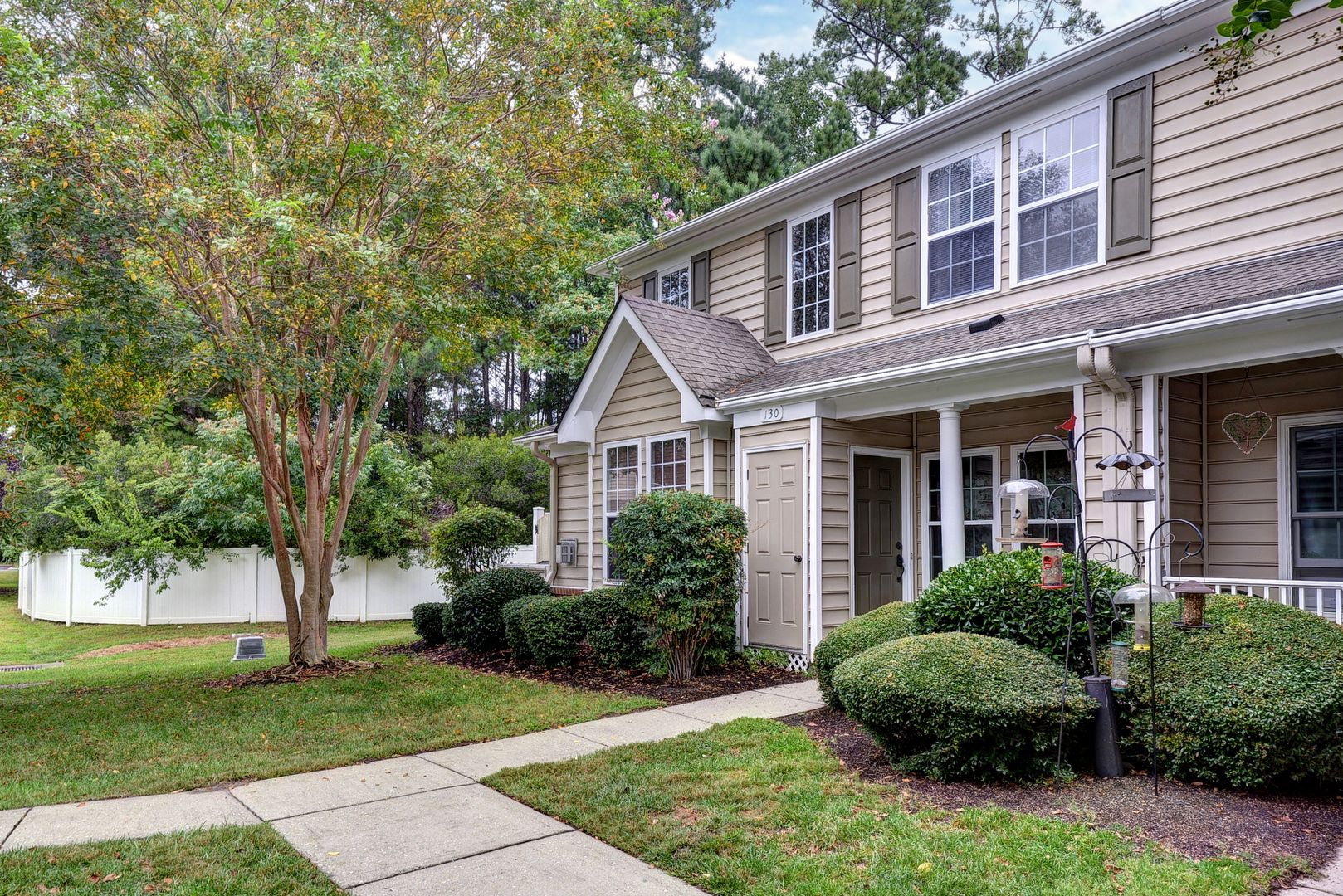 Yorktown House: 130 Ellis Dr