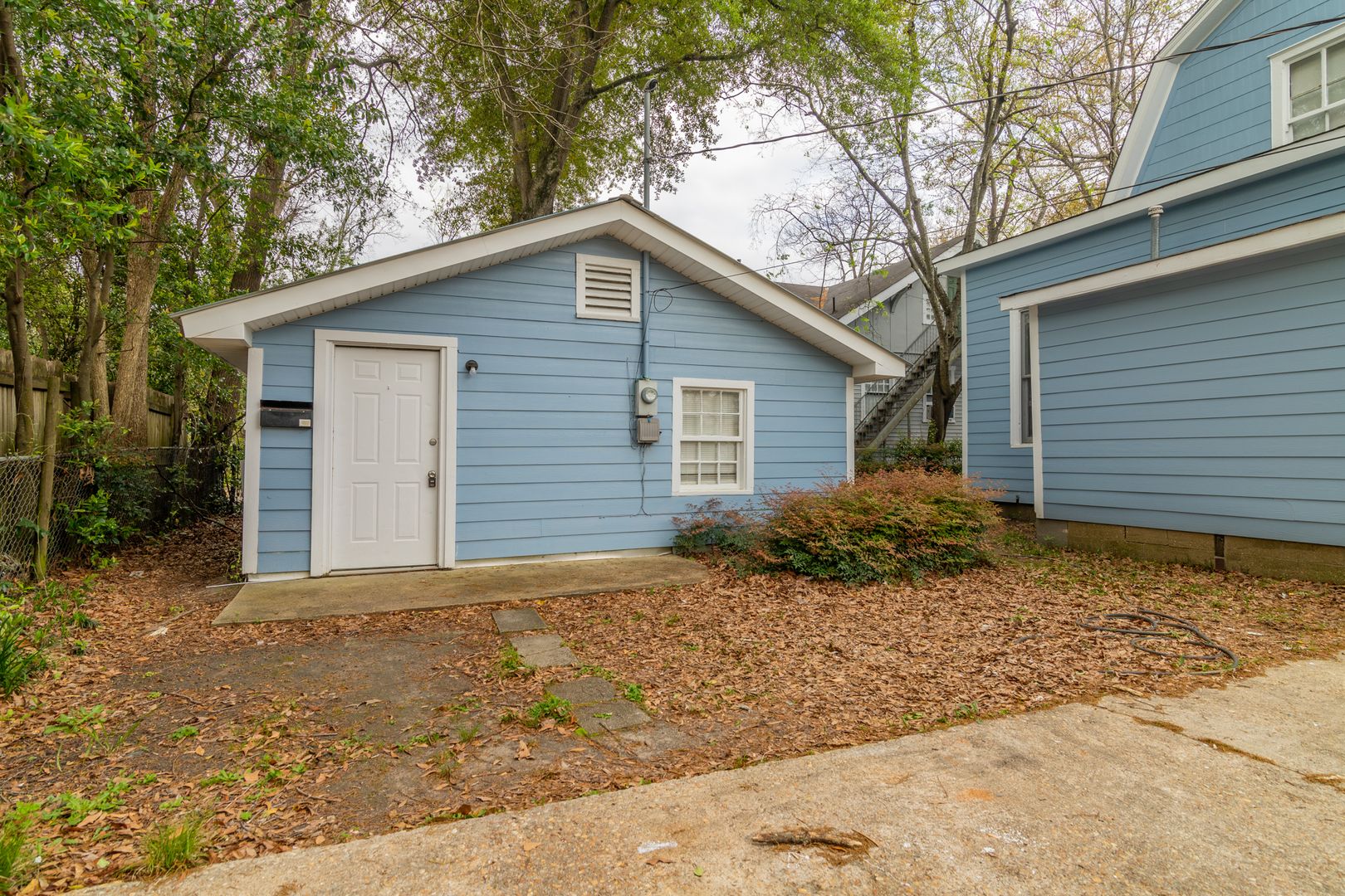 Columbus Apartment: 2924 10th Ave