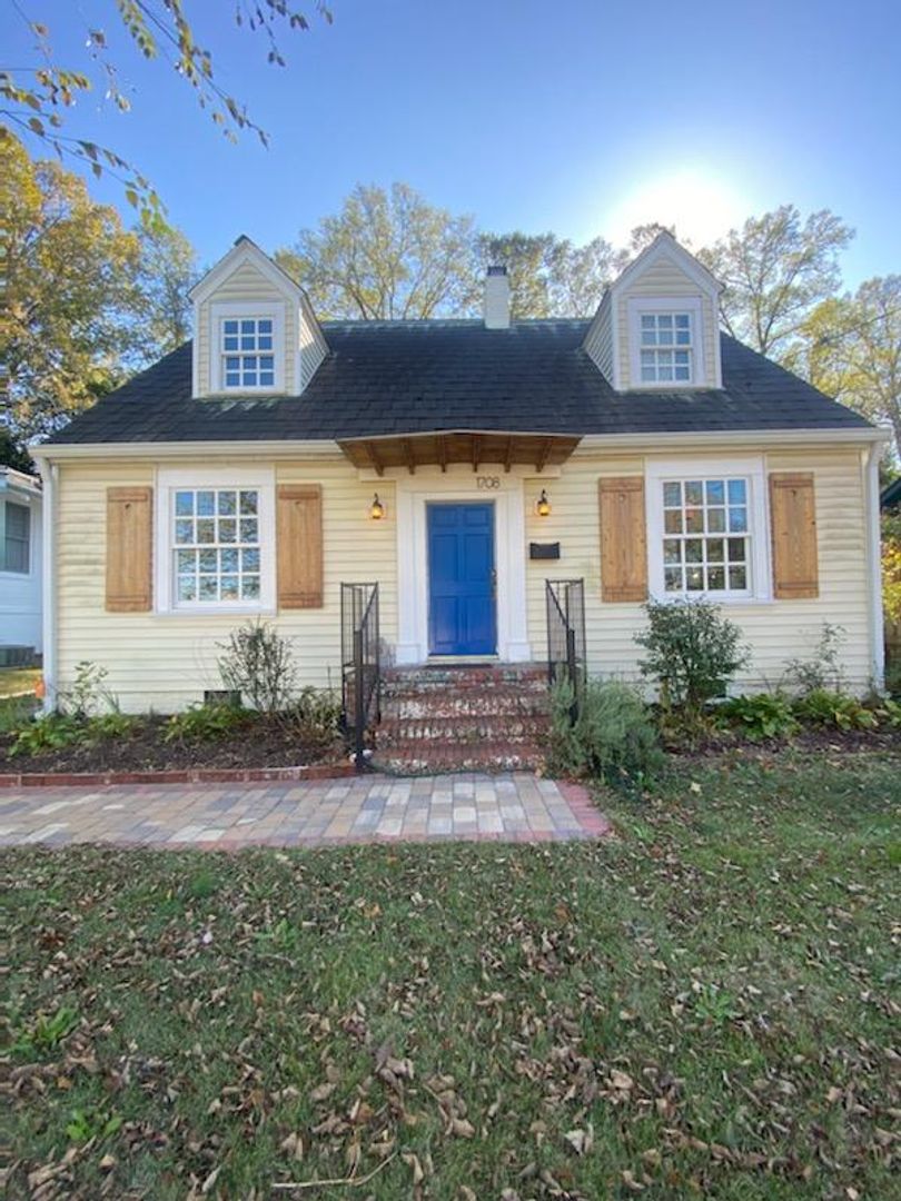 Columbus House: 1708 Richard Street