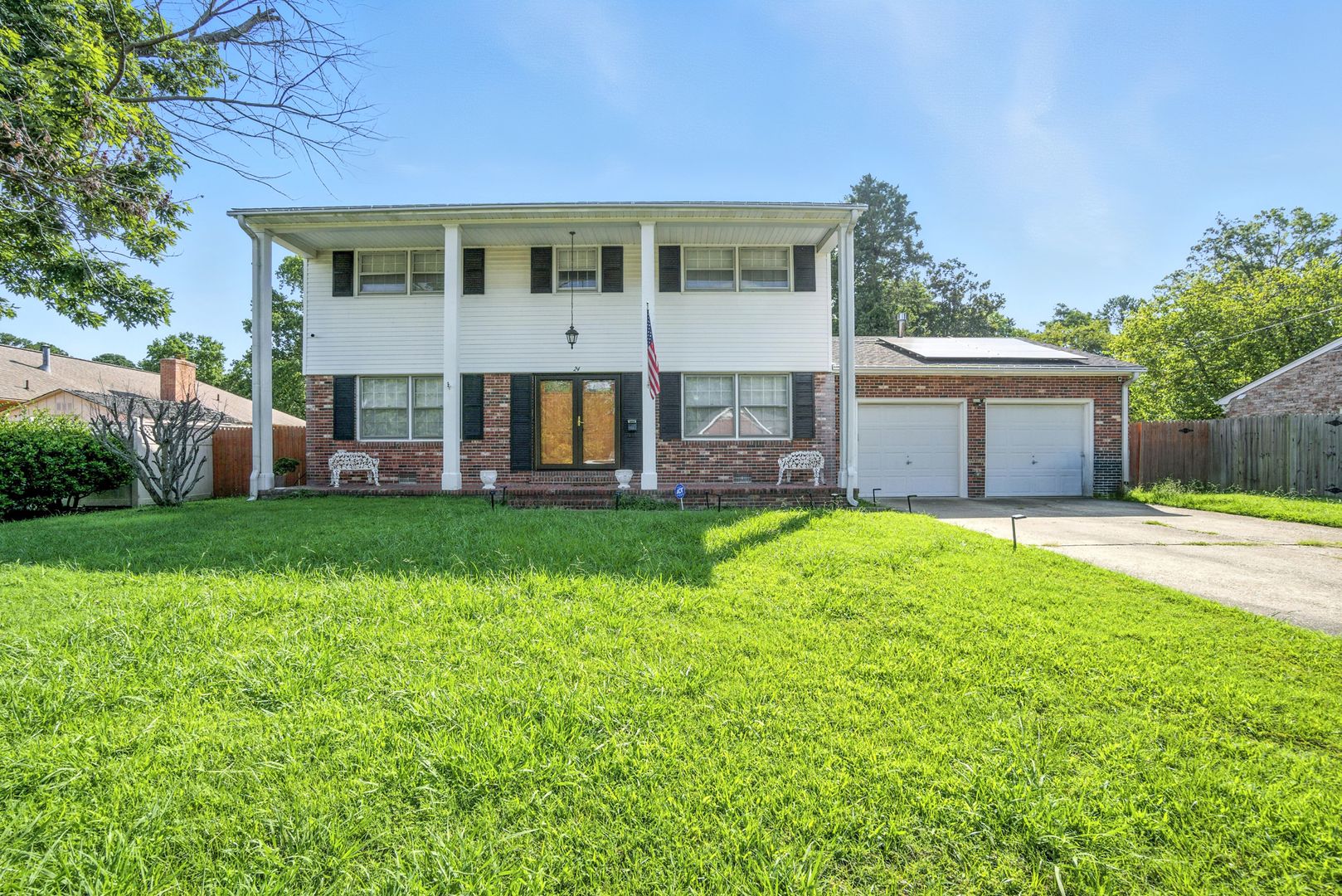 Hampton House: 24 Bohnert Drive