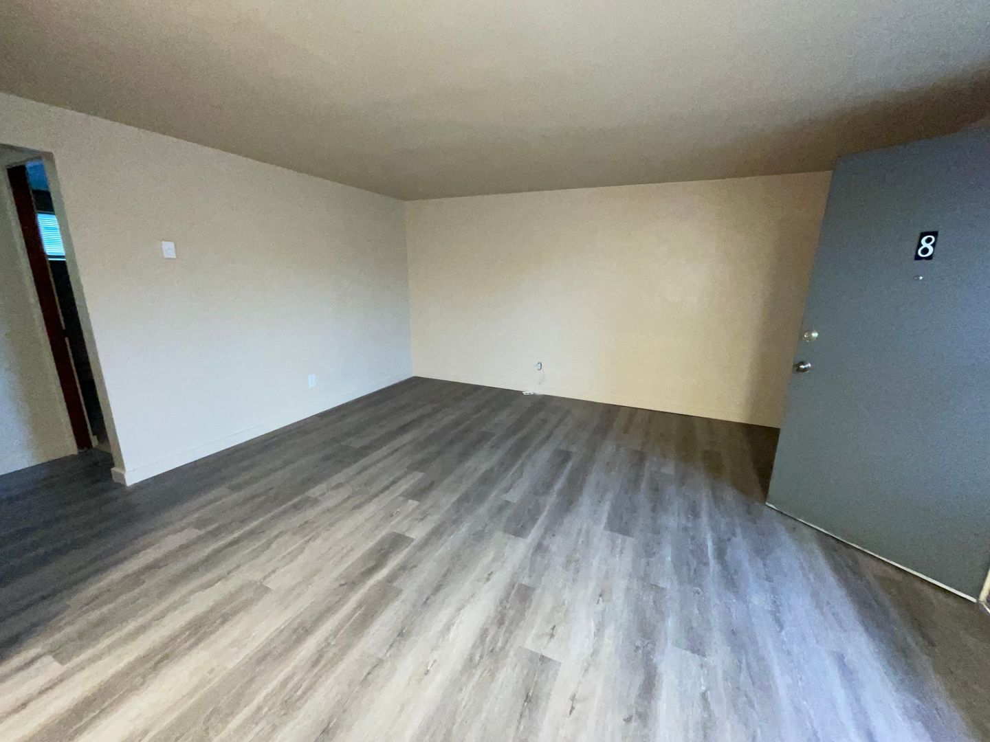 Tacoma Apartment: 7603 Pacific Ave