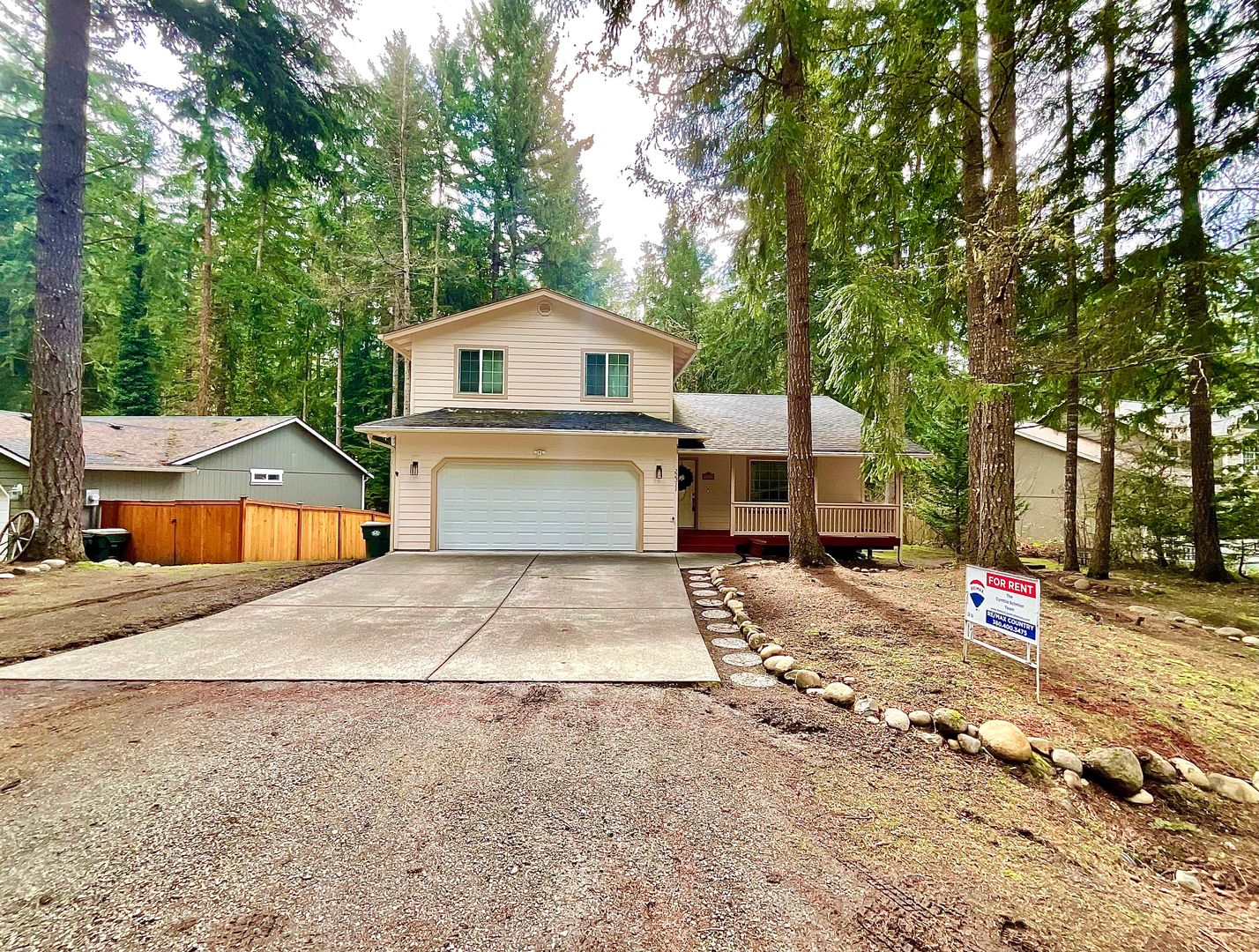 Yelm House: 22311 Bluewater Drive SE