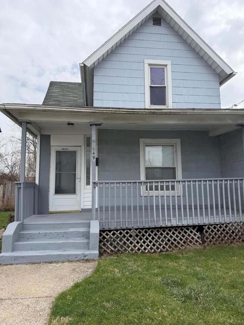 Barberton Apartment: 149-151 2nd St SW