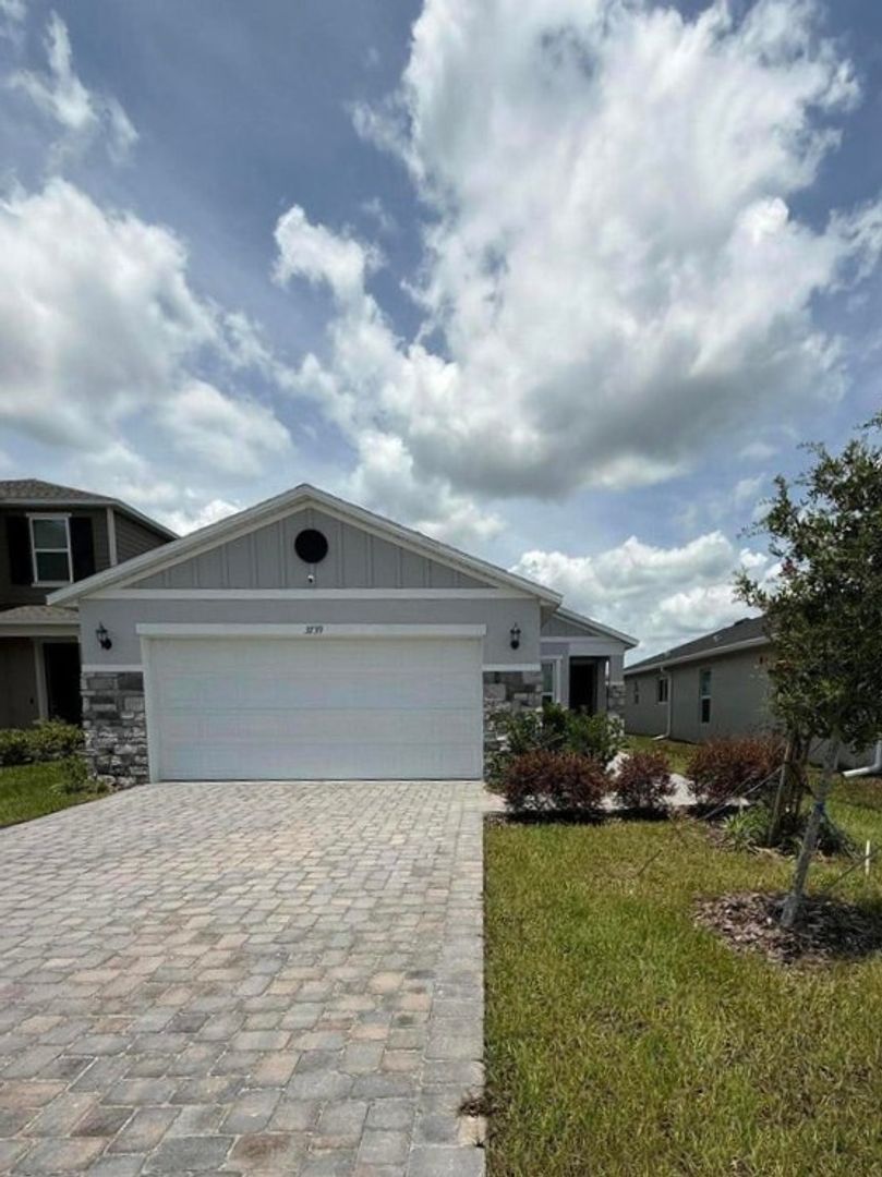 Palm Bay House: 3739 Grappler Cir SE