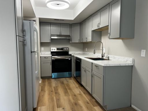 Right across from river 1 bdm – photo 1