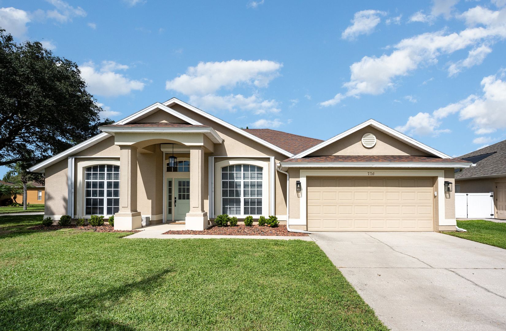 Melbourne House: 776 Carriage Hill Rd