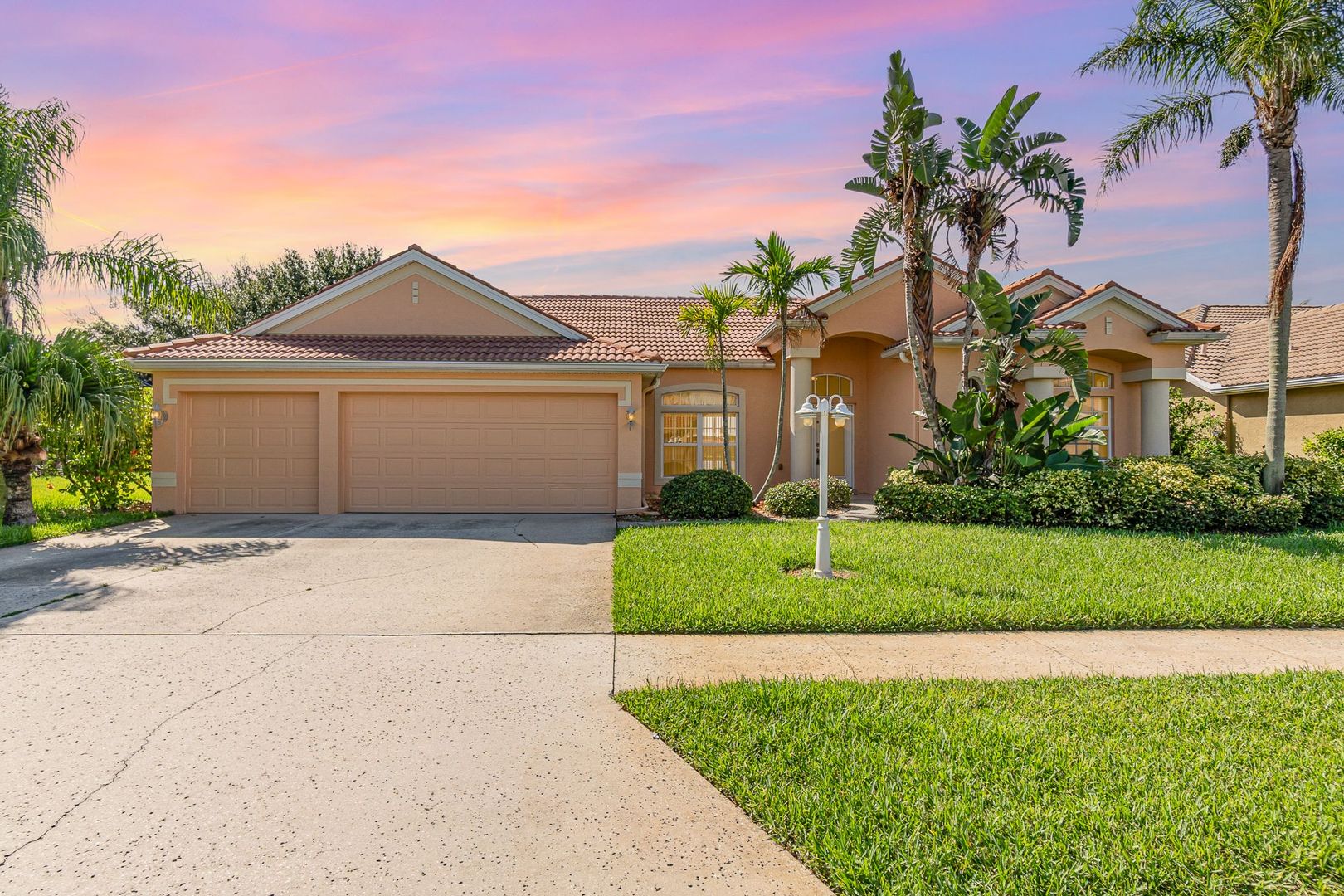 Indialantic House: 611 Oceanside Blvd.