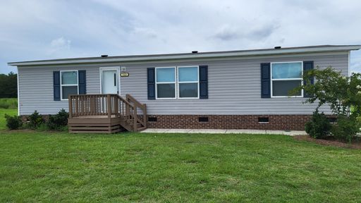 3-Bedroom/2-bath double-wide mobile home
