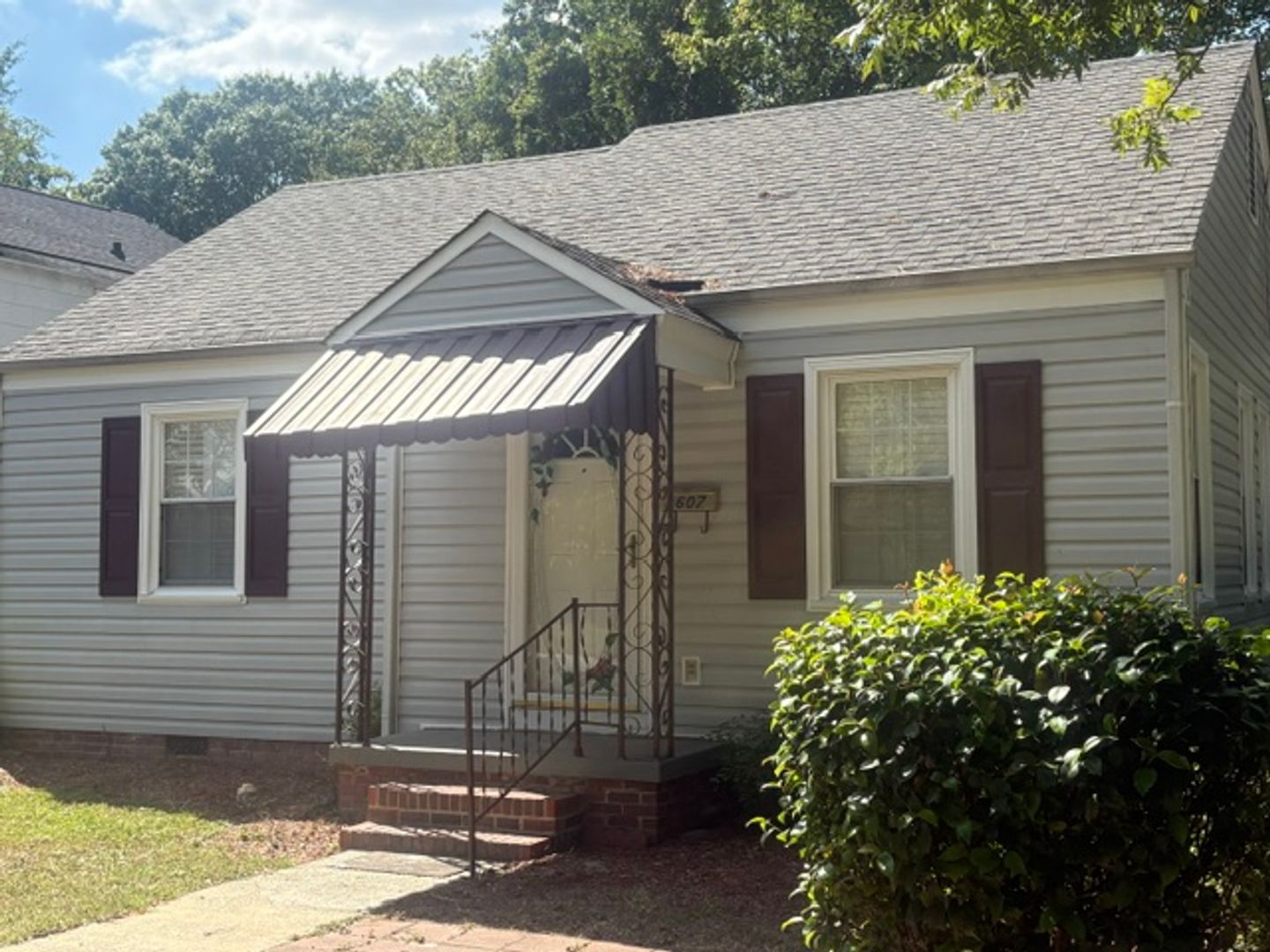 Lumberton House: 1607 N. Cedar Street