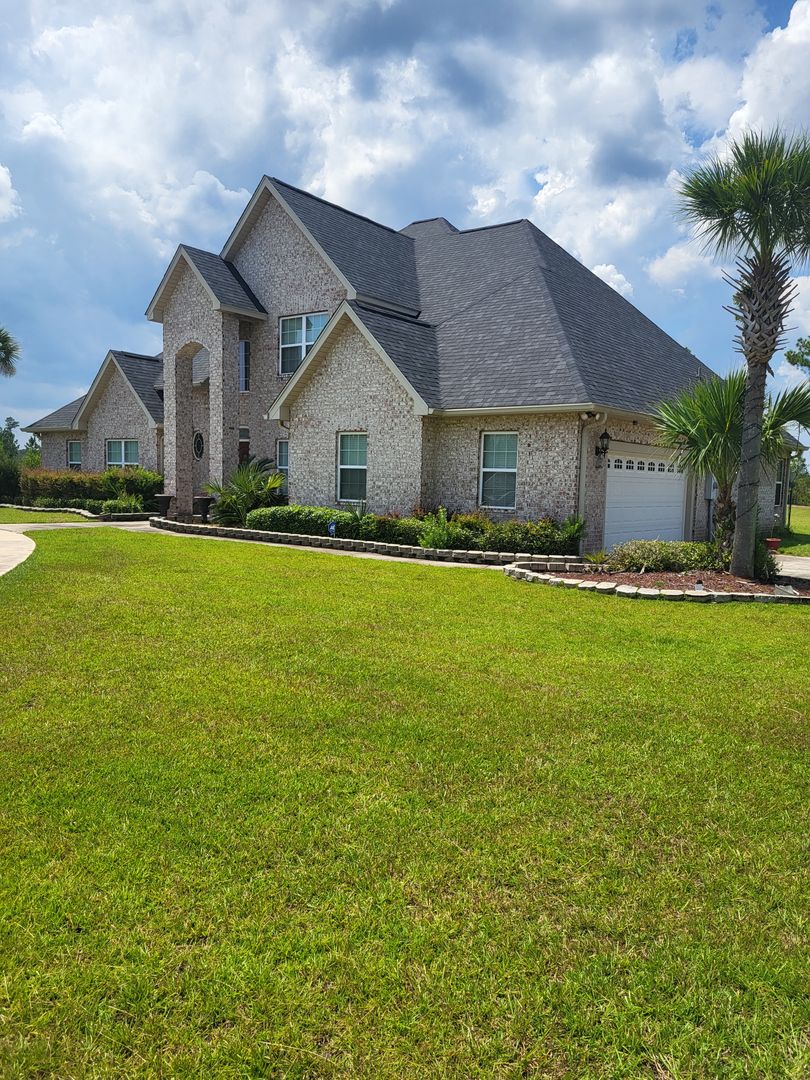 Ludowici House: 400 Wildernest Rd NE