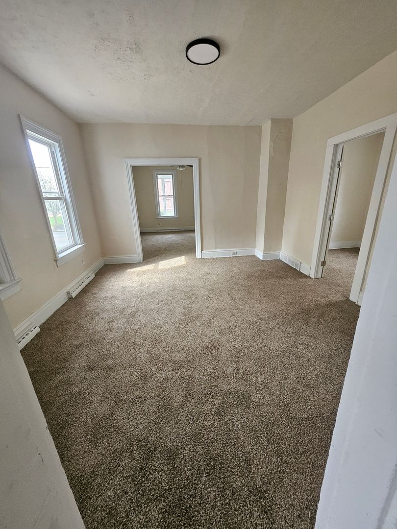 Erie House: 623 Raspberry St