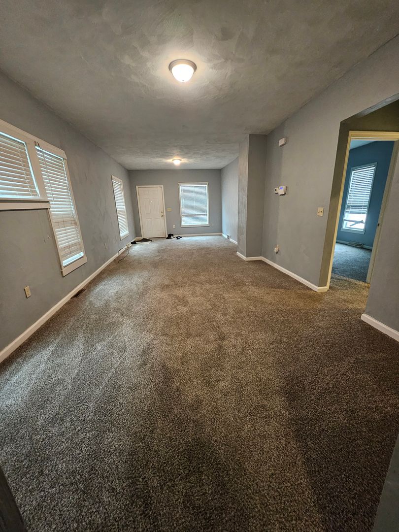 Erie House: 751 E 8th st