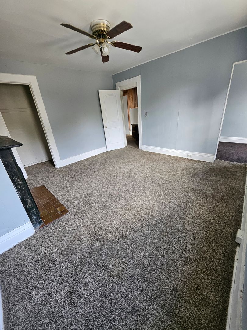 Erie Apartment: 1624 Myrtle St