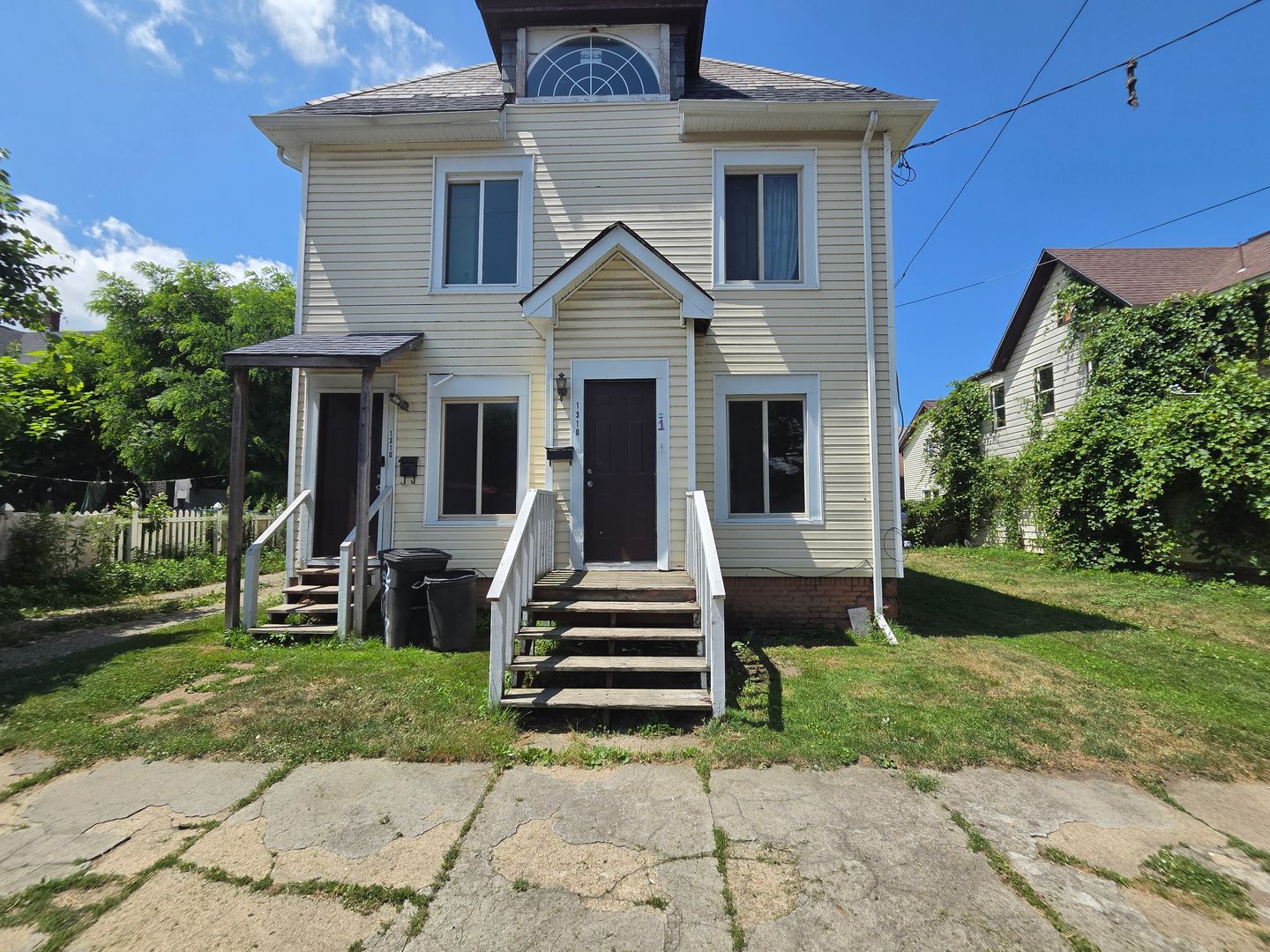 Erie House: 1310 Wallace Street #1