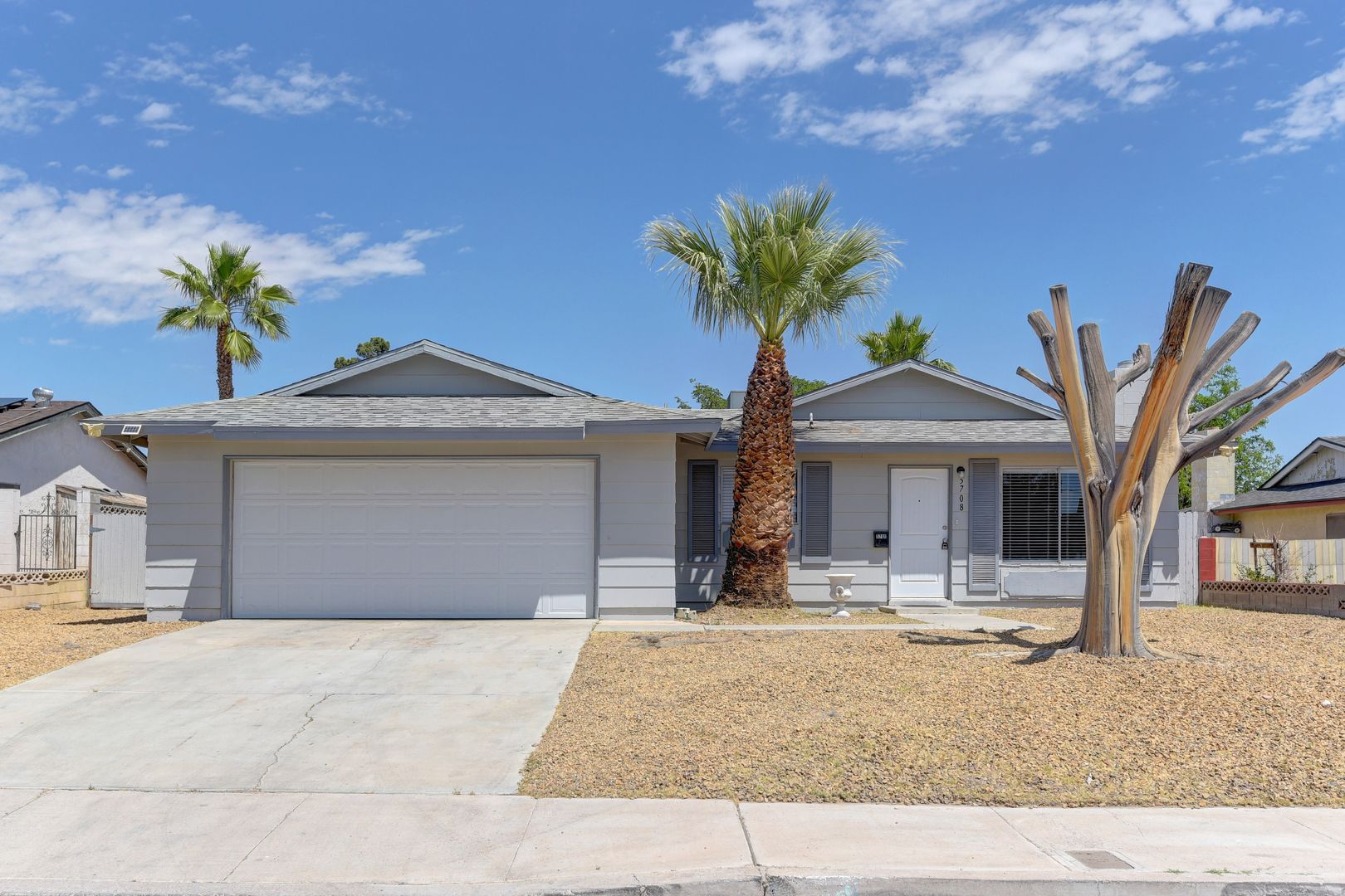 Las Vegas House: 5708 Pinecone Pl