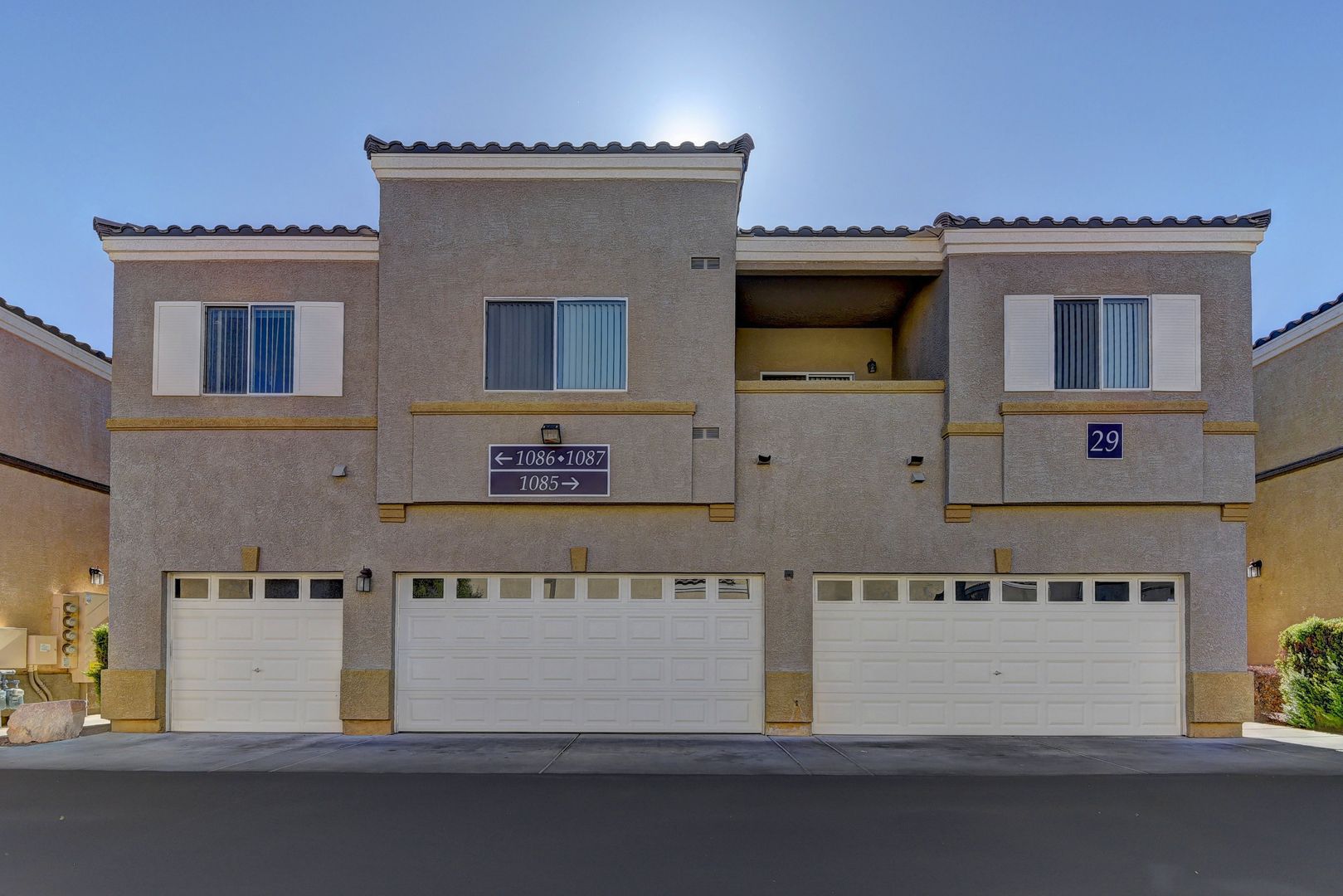 Las Vegas Townhome: 6170 E Sahara Ave #1087