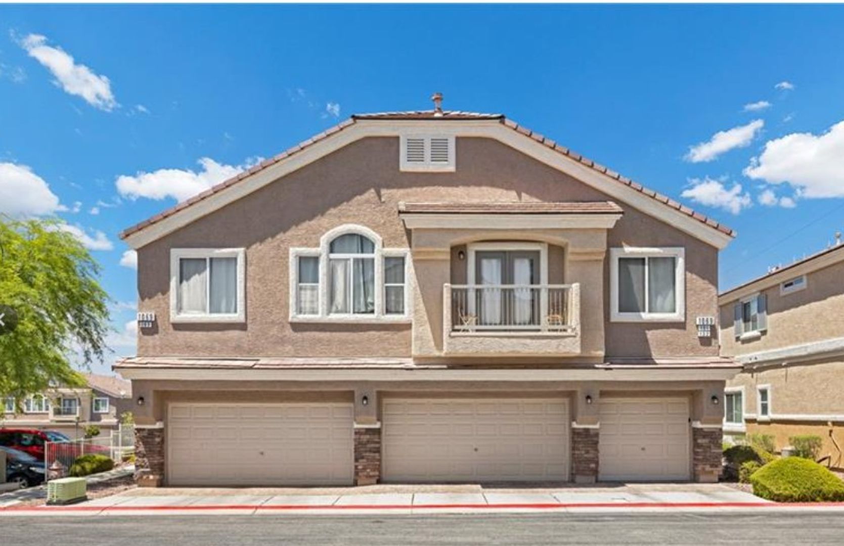 Henderson House: 1069 Sheer Paradise Ln 102