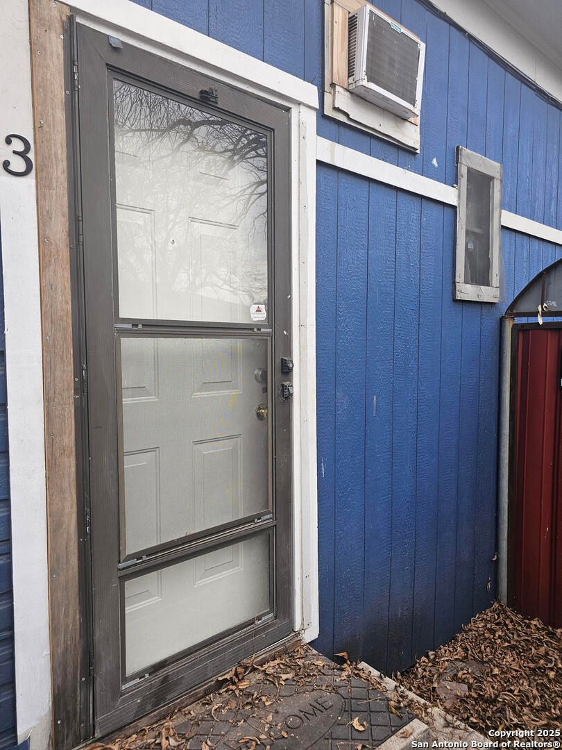 San Antonio Townhome: 340 McKinley Ave #3