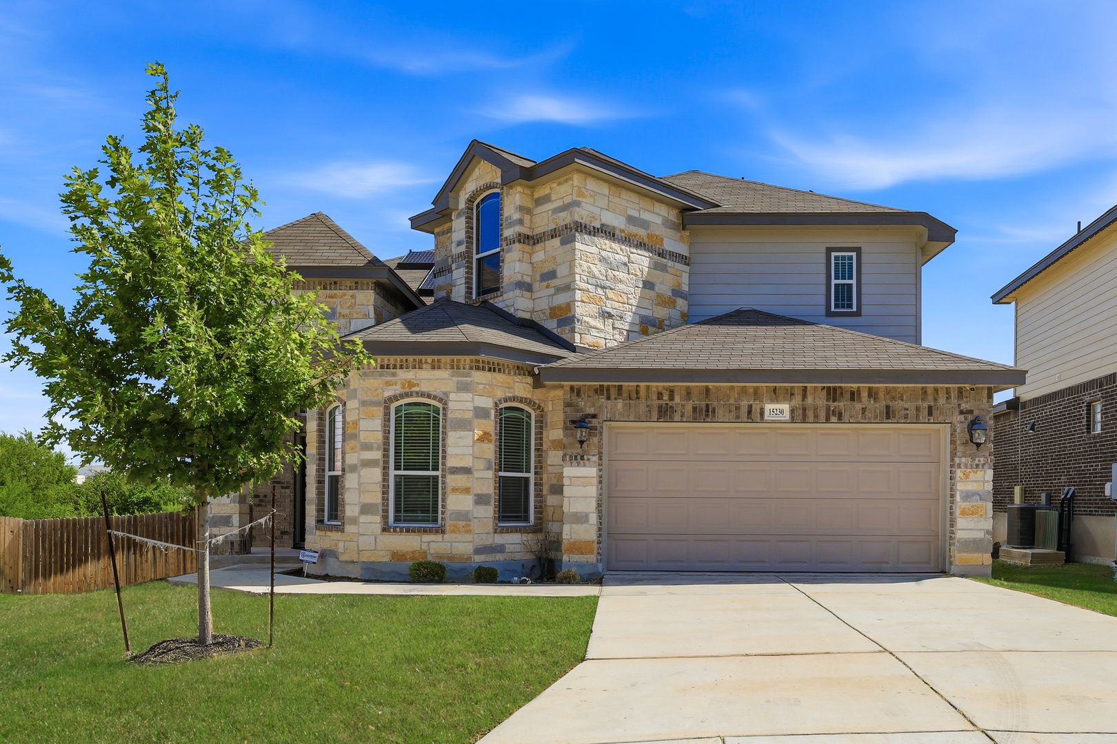San Antonio House: 15230 Comanche Wolf