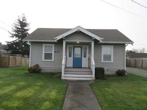 2 Bed 1.5 Bath Rental at 110 E Hazel Ave, Burlington, WA – photo 1