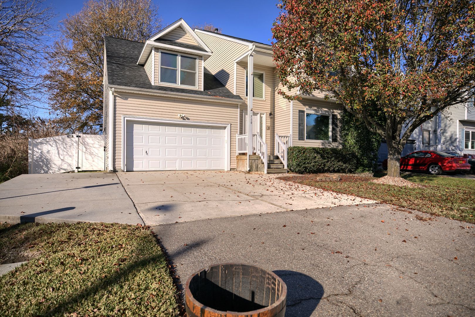 Chesapeake House: 710 Ray Avenue