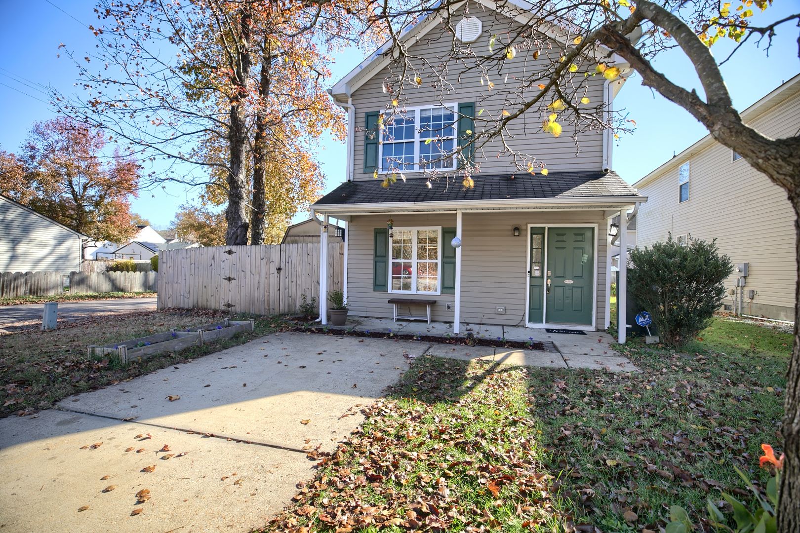 Chesapeake House: 220 Hinton Avenue